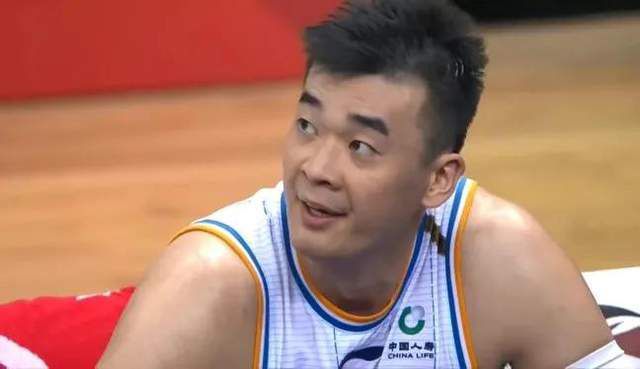 亚洲丝袜偷拍
